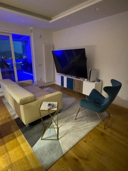 Vesuvius Terrace - Business Center Apartment Naples